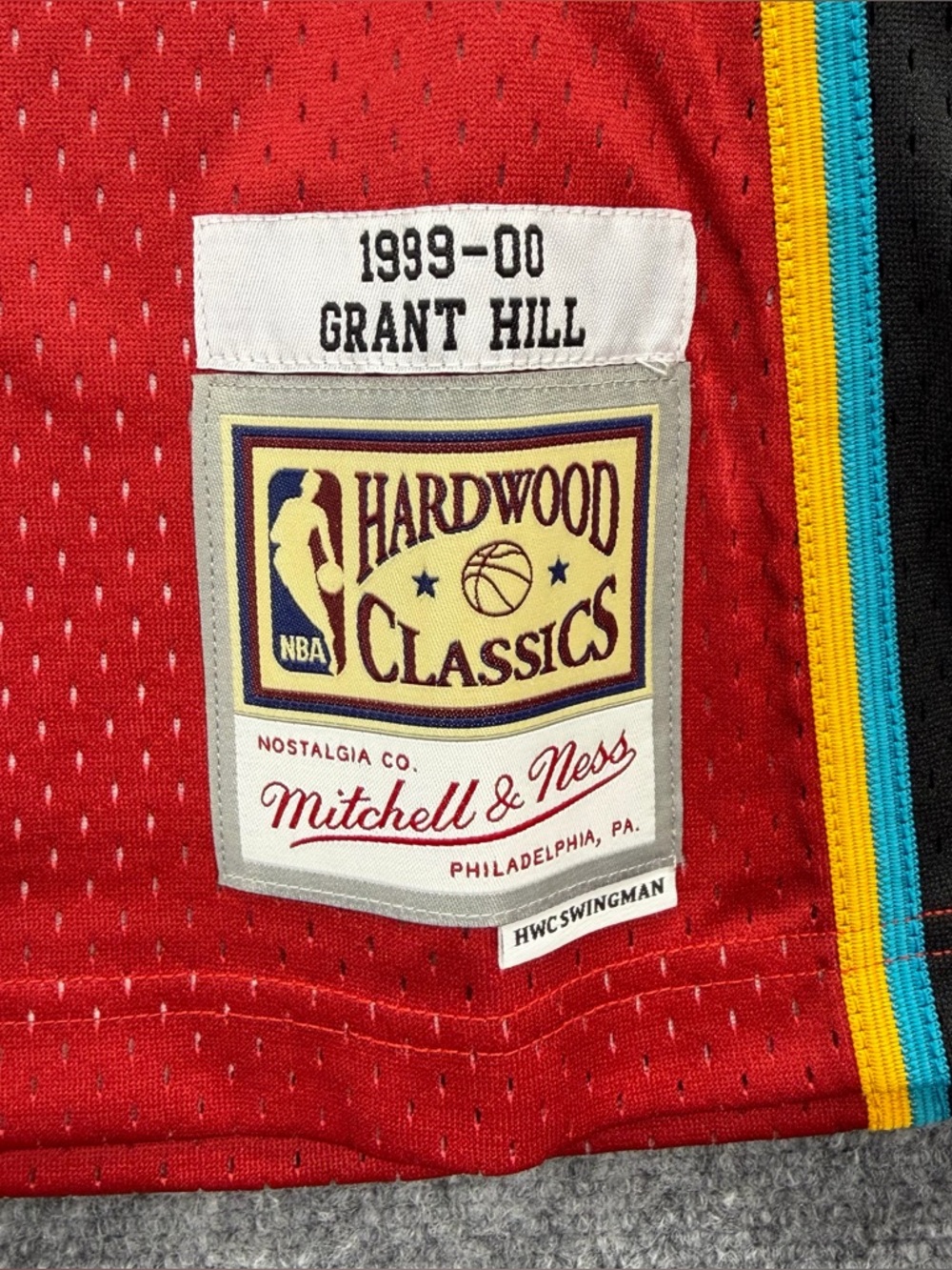Mitchell & Ness Detroit Pistons Grant Hill NBA Split Swingman Jersey 1999 Size M - Picture 5 of 11